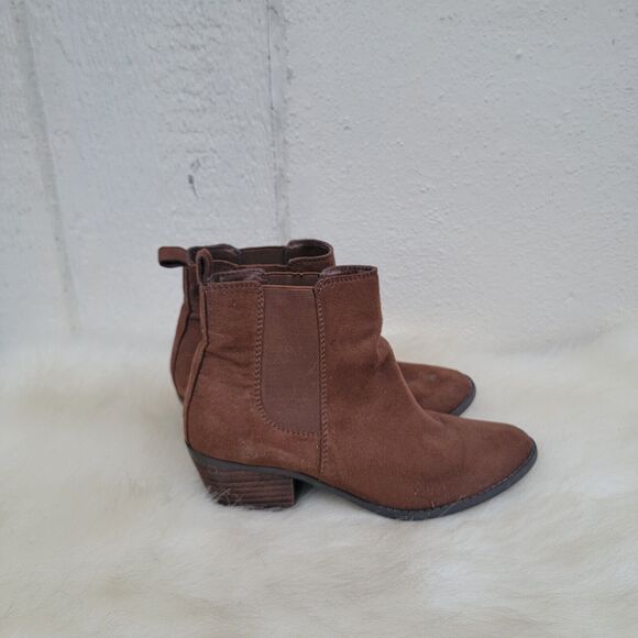American Eagle Outfitters Boots Womens 6 Ankle Booties Brown Faux Suede Slip On - Picture 2 of 6